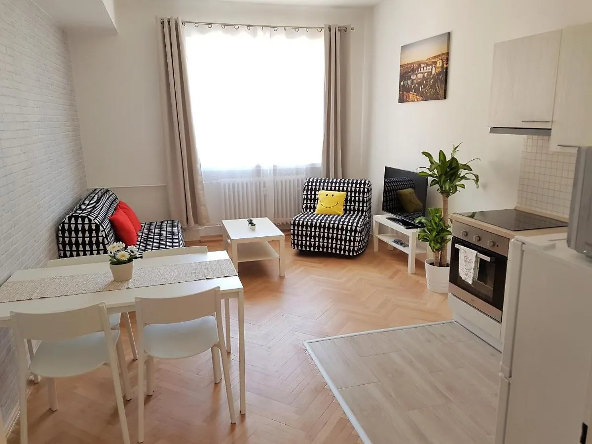 Blanicka 9 Apartments Praag Tsjechië